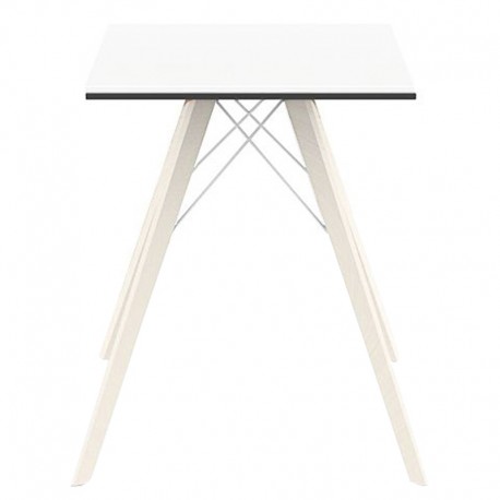 Table à manger Vondom Faz Wood plateau carré blanc et pieds chêne blanchis