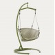 Aliga hangstoel in aluminium en groen rotan VeryForma