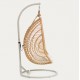 Silla colgante Kate en ratán natural y acero VeryForma
